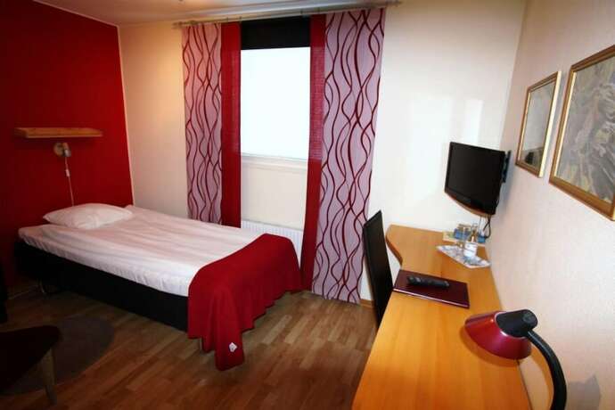 Imagen de la habitación del Hotel l Linn&eacute;a. Foto 12