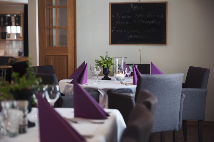 Imagen del bar/restaurante del Hotel l Miskarp. Foto 7