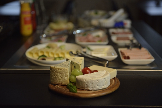 Imagen del bar/restaurante del Hotel l Nova. Foto 13