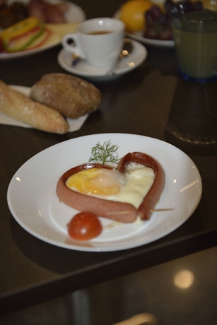 Imagen del bar/restaurante del Hotel l Nova. Foto 14