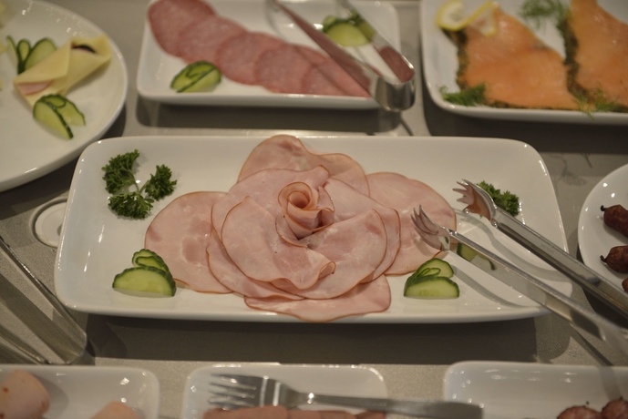 Imagen del bar/restaurante del Hotel l Nova. Foto 15