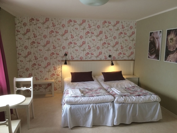 Imagen de la habitación del Hotel l Paradis. Foto 5