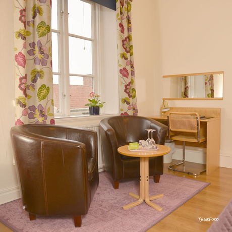 Imagen de los interiores del Hotel l Park. Foto 16