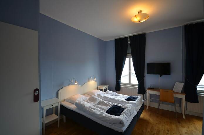 Imagen de la habitación del Hotel l Royal. Foto 20