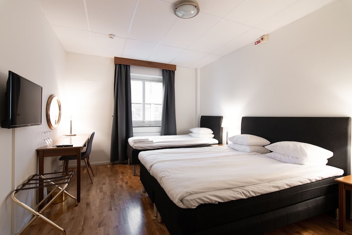 Imagen de la habitación del Hotel l Siesta. Foto 11