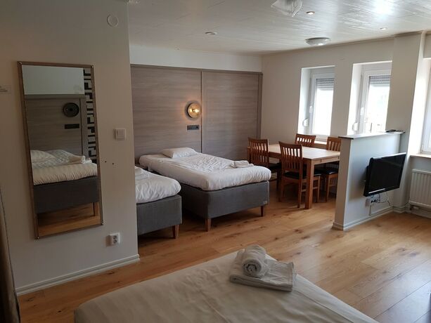 Imagen general del Hotel l Stinsen. Foto 12