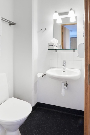 Imagen de la habitación del Hotel l V&auml;ster&aring;s. Foto 6