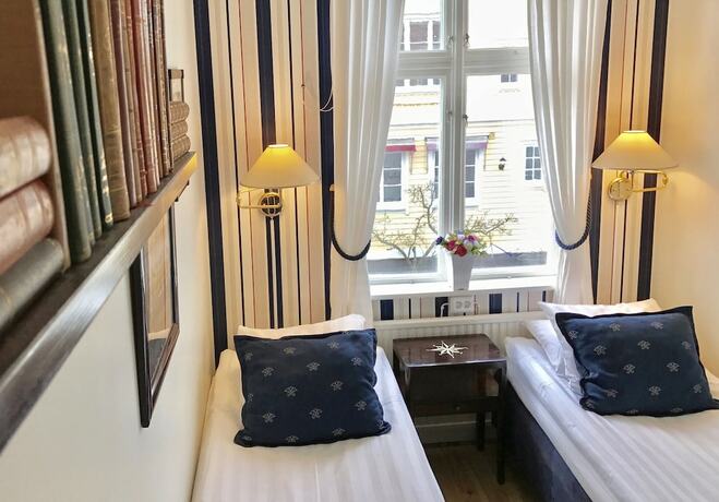 Imagen general del Hotel l Viking. Foto 4