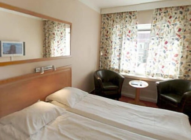 Imagen de la habitación del Hotel l Z&auml;ta Longstay. Foto 31