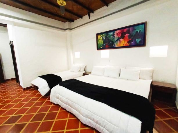 Imagen de la habitación del Hotel la Casona Monta&ntilde;esa. Foto 6
