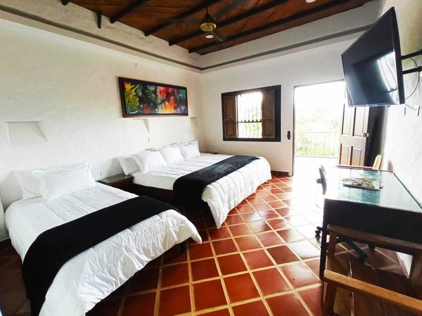 Imagen de la habitación del Hotel la Casona Monta&ntilde;esa. Foto 12