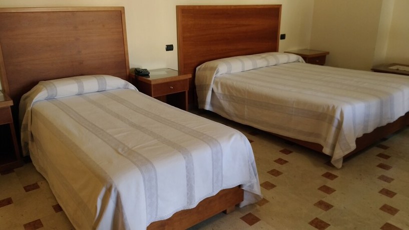 Imagen de la habitación del Hotel la Falconara. Foto 2