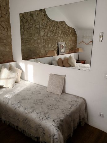 Imagen de la habitación del Hotel la Pepa Maca. Foto 2