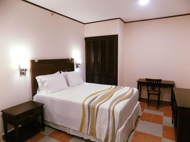 Imagen de la habitación del Hotel la Recoleccion. Foto 13