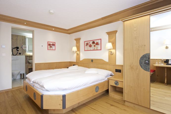 Imagen de la habitación del Hotel la couronne Hotel and Spa. Foto 6