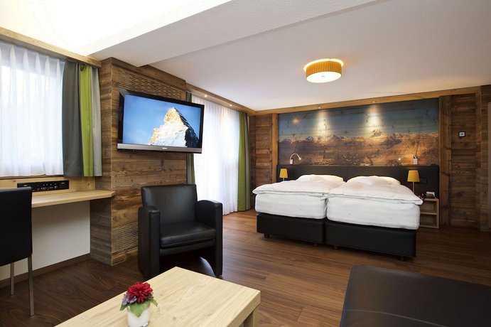 Imagen de la habitación del Hotel la couronne Hotel and Spa. Foto 10