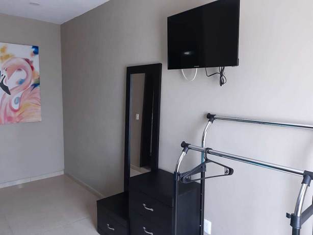 Imagen de la habitación del Hotel las Palmas Jocotepec. Foto 8