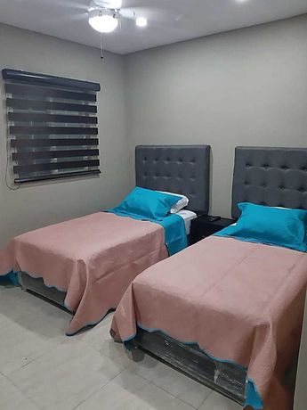 Imagen de la habitación del Hotel las Palmas Jocotepec. Foto 9