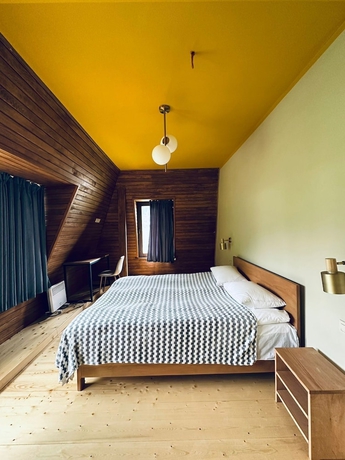 Imagen de la habitación del Hotel latour Mestia. Foto 5
