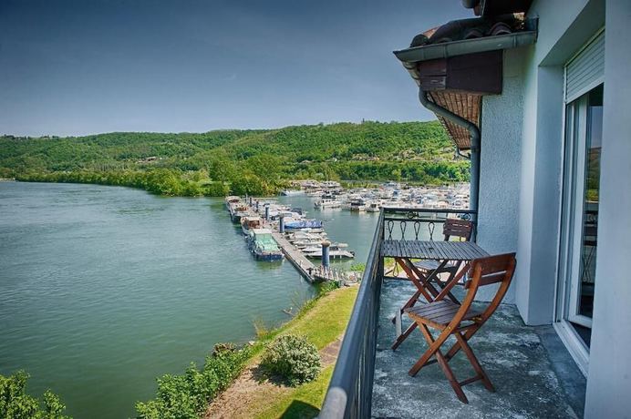 Imagen de la habitación del Hotel le Bellevue, CONDRIEU. Foto 9