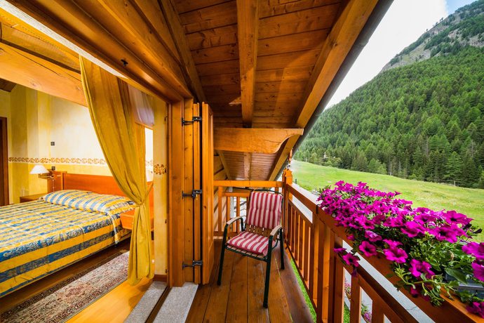 Imagen de la habitación del Hotel le Bouquet. Foto 13