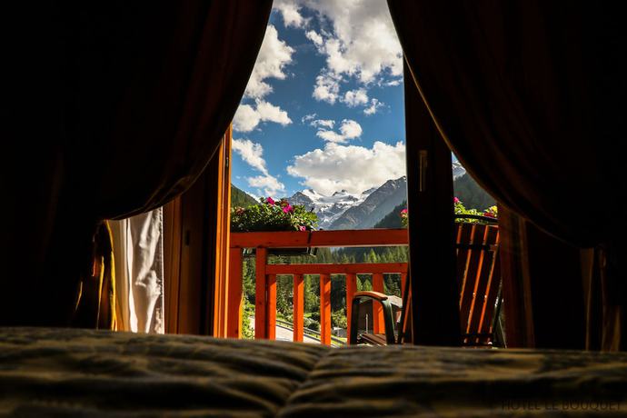 Imagen de la habitación del Hotel le Bouquet. Foto 14