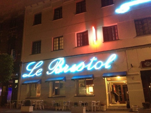 Imagen general del Hotel le Bristol, Valenciennes. Foto 3