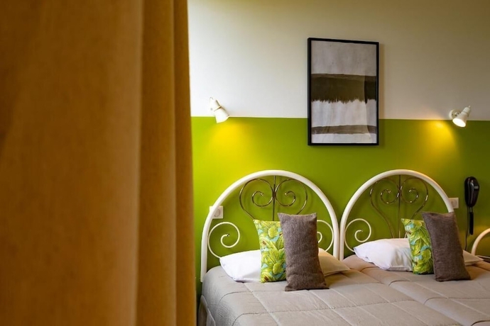 Imagen de la habitación del Hotel le Cantou 354. Foto 14