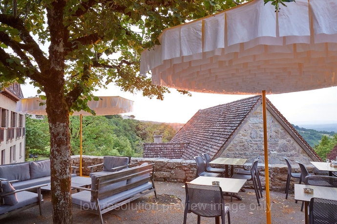 Imagen de la habitación del Hotel le Cantou 354. Foto 17