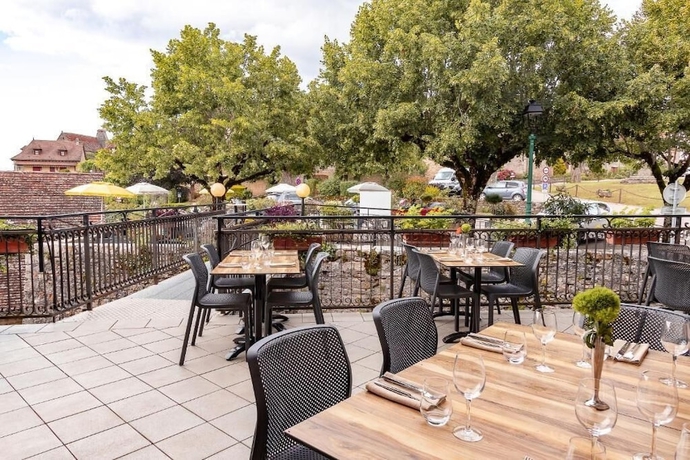 Imagen del bar/restaurante del Hotel le Cantou 354. Foto 4