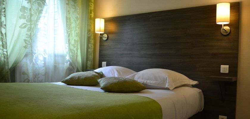 Imagen de la habitación del Hotel le Carnot, Bolbec. Foto 14