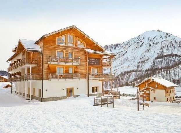 Imagen general del Hotel le Chalet Blanc, Montgen&egrave;vre. Foto 5