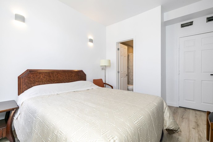 Imagen de la habitación del Hotel le Coach. Foto 6