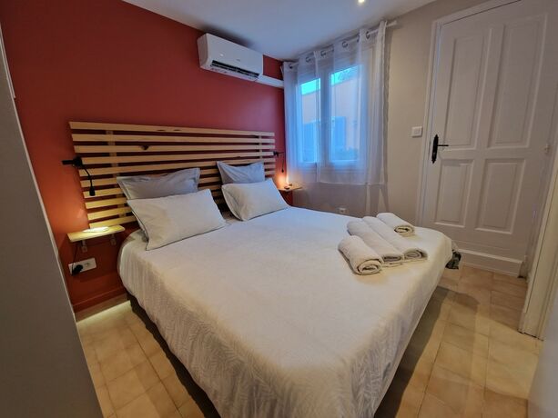 Imagen de la habitación del Hotel le Cosy. Foto 17