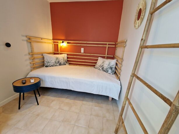 Imagen de la habitación del Hotel le Cosy. Foto 19