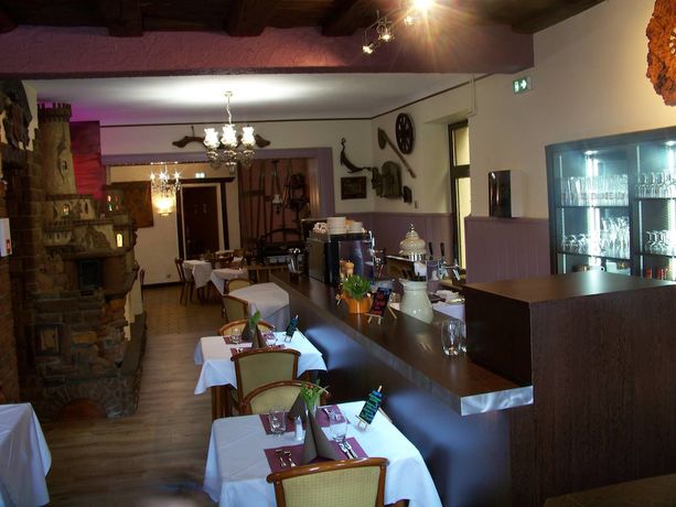 Imagen del bar/restaurante del Hotel le Falken. Foto 4