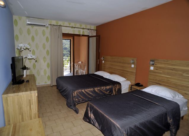 Imagen de la habitación del Hotel le Lonca. Foto 9