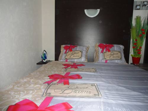 Imagen de la habitación del Hotel le Terminus, AUTUN. Foto 5