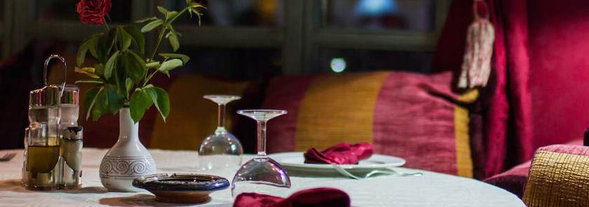 Imagen del bar/restaurante del Hotel le riad. Foto 5