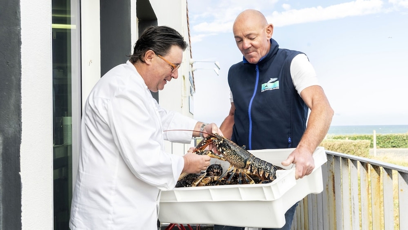 Imagen del bar/restaurante del Hotel lerie Des Brisants. Foto 5