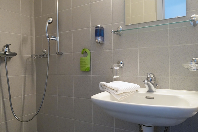Imagen de la habitación del Hotel lerie Franciscaine. Foto 17
