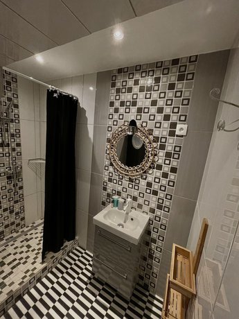 Imagen de la habitación del Hotel les Bougainvilliers, Saint-Paul. Foto 18