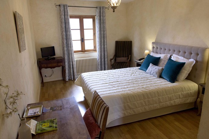 Imagen de la habitación del Hotel les Hospitaliers. Foto 10