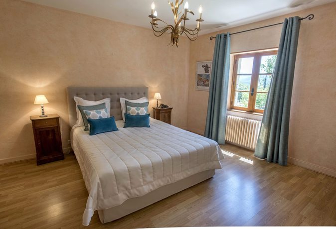 Imagen de la habitación del Hotel les Hospitaliers. Foto 15