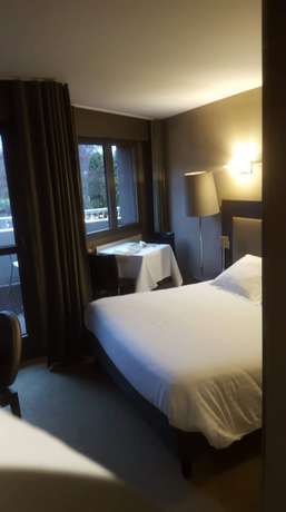 Imagen de la habitación del Hotel les Rives. Foto 5