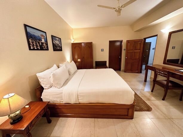 Imagen de la habitación del Hotel lhaki. Foto 12