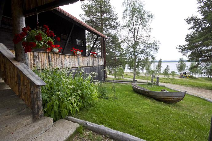 Imagen de los exteriores del Hotel li Korpikartano. Foto 9