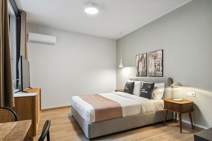 Imagen general del Hotel limehome Athens Solonos. Foto 9