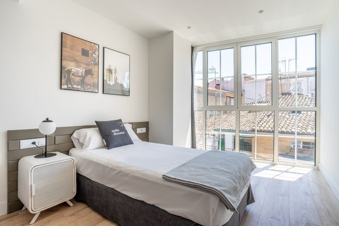 Imagen de la habitación del Hotel limehome Haro Calle de la Vega. Foto 16