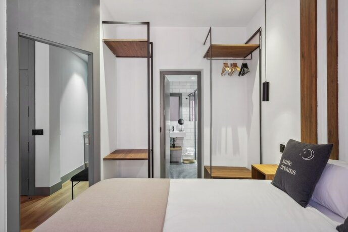 Imagen de la habitación del Hotel limehome Madrid Calle de Santa Ana. Foto 18